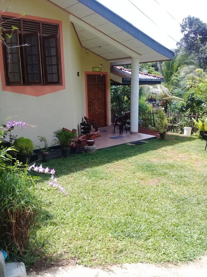 Winsent * Unawatuna