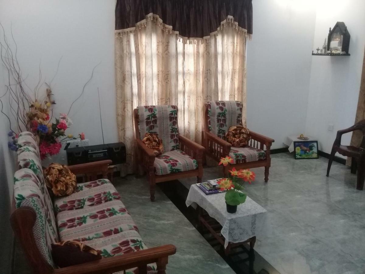Winsent Unawatuna